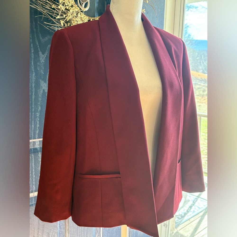 Kasper Deep Red Women's Blazer see description for size. Great condition. - Picture 2 of 12